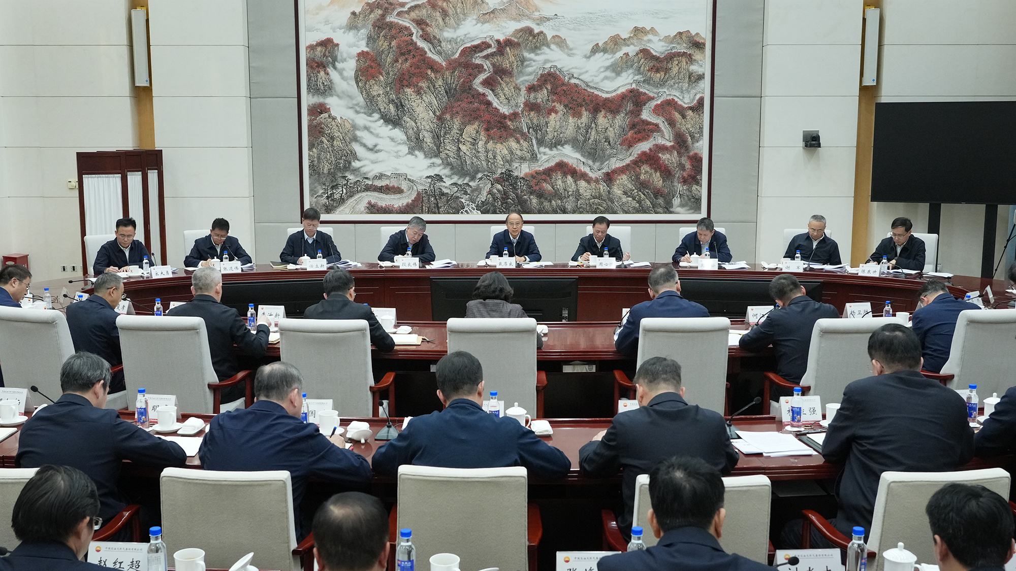 中国石油党组2026年工作研讨会召开