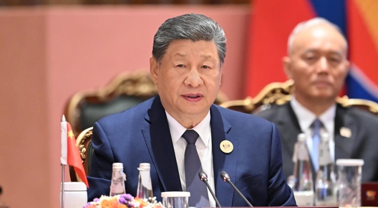 习近平出席金砖国家领导人第十八次会晤第二阶段会议并发表重要讲话